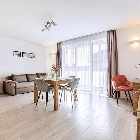 Malta Apartamenty - 200M Do Plazy - Komfort I Wygoda Dla Calej Rodziny Karwia Exterior photo